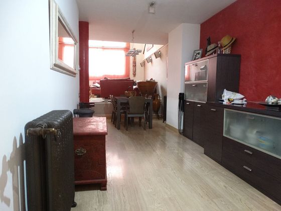 Foto 2 de Venta de piso en Centre - Sant Boi de Llobregat de 3 habitaciones con aire acondicionado y calefacción