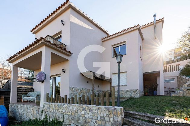 Foto 1 de Casa en venda a Santa Coloma de Cervelló de 3 habitacions amb terrassa i jardí