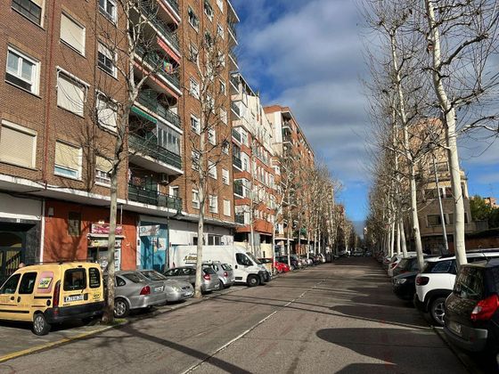 Foto 2 de Pis en venda a El Pilar - La Estación de 3 habitacions amb terrassa
