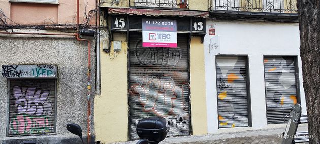 Foto 1 de Local en venda a calle De Galileo de 75 m²