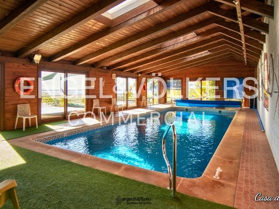 Foto 2 de Edificio en venta en Almodóvar del Campo con piscina