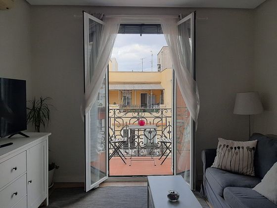 Foto 1 de Ático en alquiler en Castellana de 3 habitaciones con muebles y balcón
