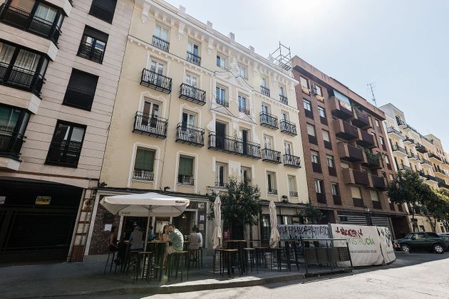 Foto 1 de Pis en lloguer a calle Del Doctor Castelo de 1 habitació amb terrassa i mobles