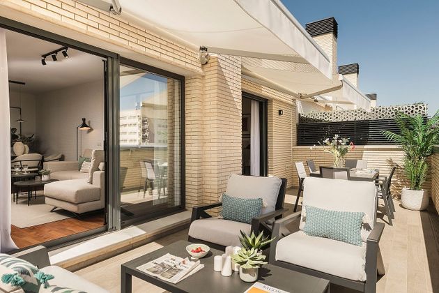 Foto 1 de Alquiler de piso en calle La Serna de 3 habitaciones con terraza y piscina