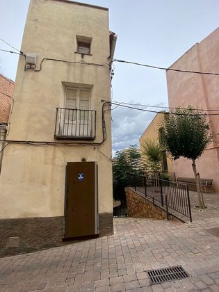 Foto 2 de Chalet en venta en Ascó de 3 habitaciones con terraza