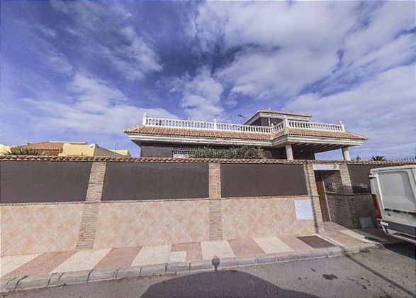 Foto 1 de Venta de chalet en El Sabinar – Urbanizaciones – Las Marinas – Playa Serena de 3 habitaciones con terraza y piscina