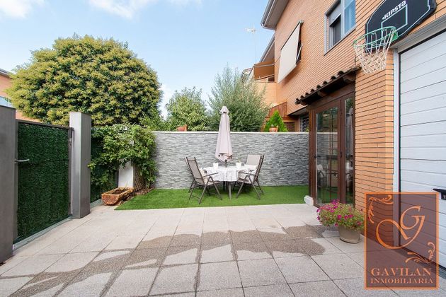 Foto 2 de Casa en venda a Daganzo de Arriba de 3 habitacions amb terrassa i garatge