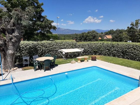Foto 1 de Xalet en venda a Colmenarejo de 4 habitacions amb terrassa i piscina