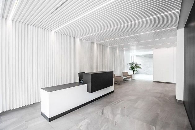 Foto 1 de Oficina en lloguer a Bernabéu - Hispanoamérica amb aire acondicionat i ascensor