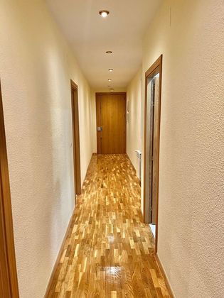 Foto 2 de Piso en alquiler en paseo Reina Cristina de 3 habitaciones con aire acondicionado y calefacción