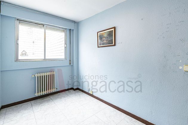 Foto 2 de Piso en venta en Guindalera de 2 habitaciones con aire acondicionado y calefacción