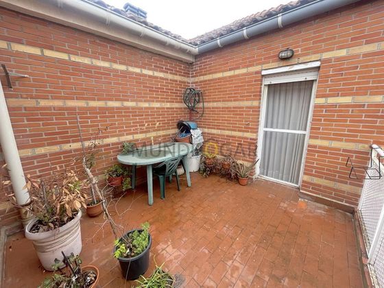 Foto 1 de Ático en venta en Valdeacederas de 3 habitaciones con terraza