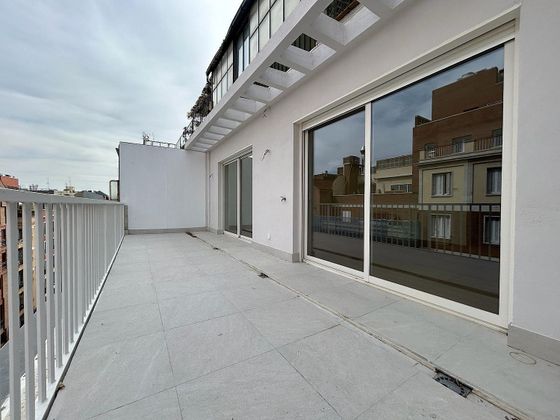 Foto 2 de Àtic en lloguer a Castellana de 5 habitacions amb terrassa i garatge