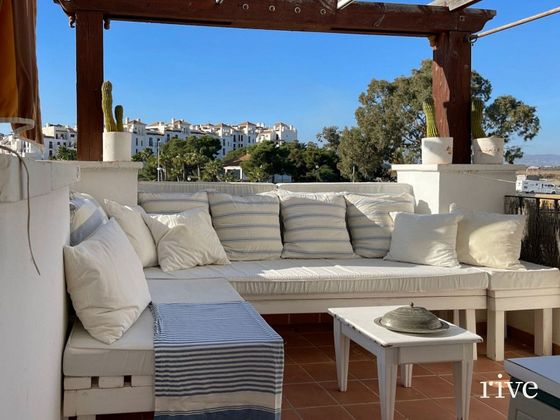 Foto 1 de Pis en venda a El Playazo de 2 habitacions amb terrassa i piscina