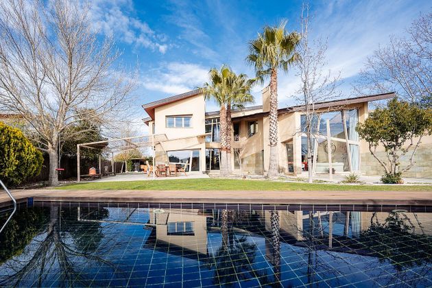 Foto 2 de Xalet en venda a Brunete de 4 habitacions amb terrassa i piscina