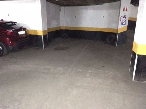 Foto 1 de Garaje en alquiler en calle De Cartagena de 16 m²