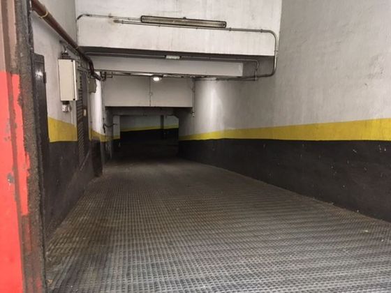 Foto 2 de Garatge en lloguer a calle De Cartagena de 16 m²