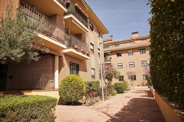 Foto 1 de Ático en venta en Centro - Colmenar Viejo de 2 habitaciones con terraza y piscina