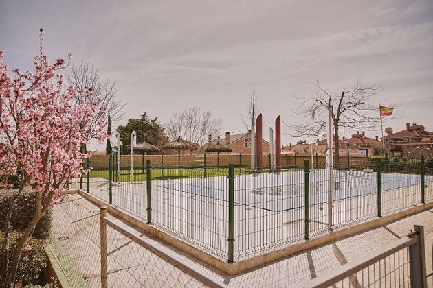 Foto 2 de Àtic en venda a Centro - Colmenar Viejo de 2 habitacions amb terrassa i piscina