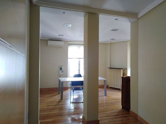 Foto 2 de Oficina en venda a Cortes - Huertas amb aire acondicionat i calefacció