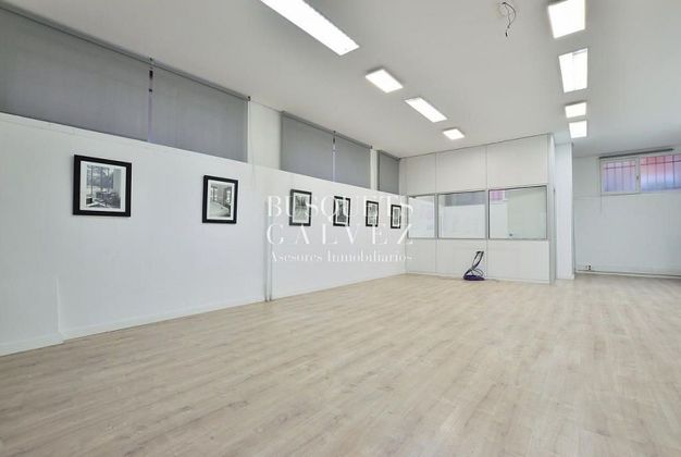 Foto 2 de Alquiler de oficina en Almagro de 195 m²
