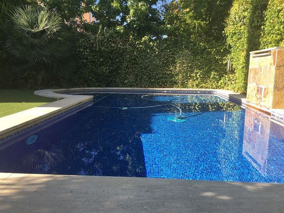 Foto 2 de Casa en venda a Aravaca de 5 habitacions amb terrassa i piscina