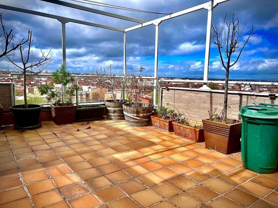 Foto 1 de Àtic en venda a Almendrales de 4 habitacions amb terrassa i piscina