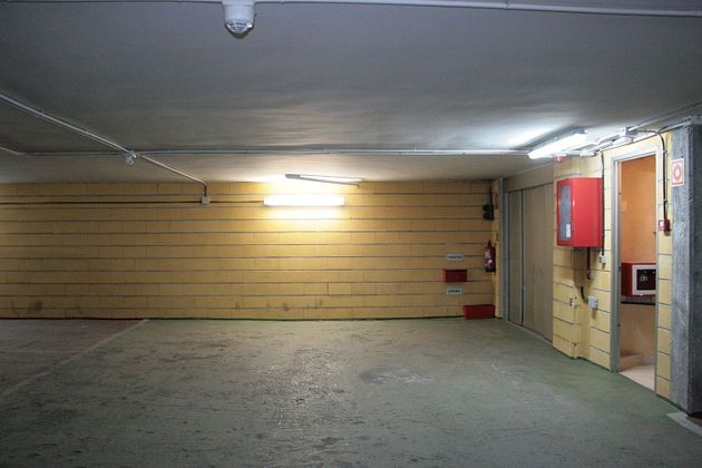 Foto 2 de Garatge en lloguer a calle De Daoiz de 14 m²