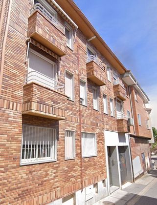Foto 1 de Dúplex en venta en Casco Antiguo de 2 habitaciones con balcón y calefacción