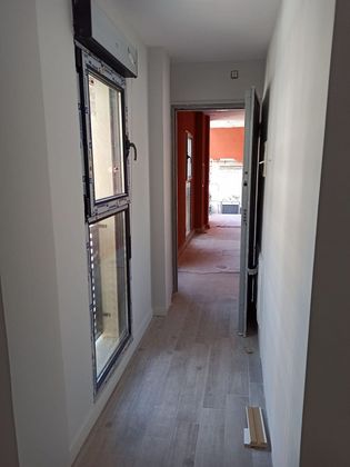 Foto 2 de Piso en venta en Centro - Manguilla de 1 habitación con terraza y balcón