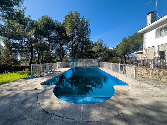 Foto 1 de Xalet en venda a Colmenarejo de 6 habitacions amb terrassa i piscina