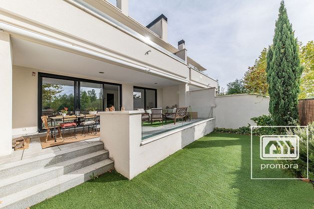 Foto 1 de Casa en venda a Valdecabaña de 5 habitacions amb terrassa i piscina