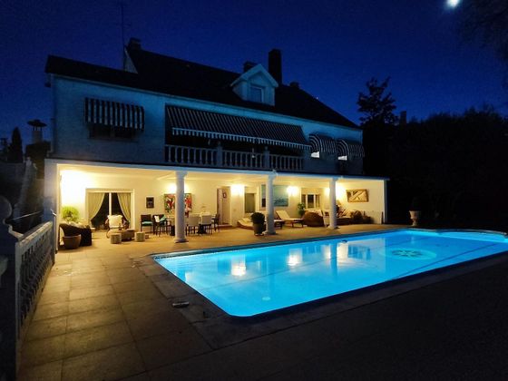Foto 2 de Xalet en venda a Bonanza de 5 habitacions amb terrassa i piscina