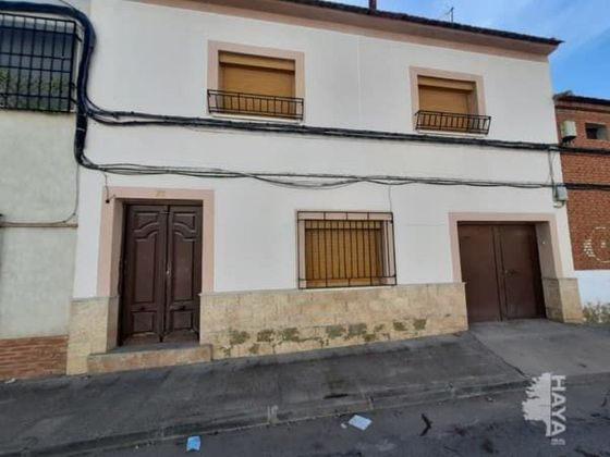 Foto 1 de Casa adossada en venda a Campo de Criptana de 3 habitacions amb garatge