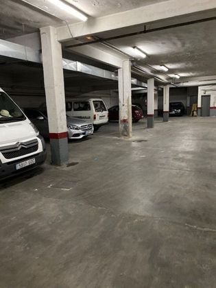 Foto 2 de Garaje en alquiler en calle De Zigia de 5 m²