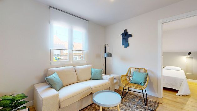 Foto 1 de Pis en lloguer a calle Antonio Durán Tovar de 3 habitacions amb mobles i aire acondicionat