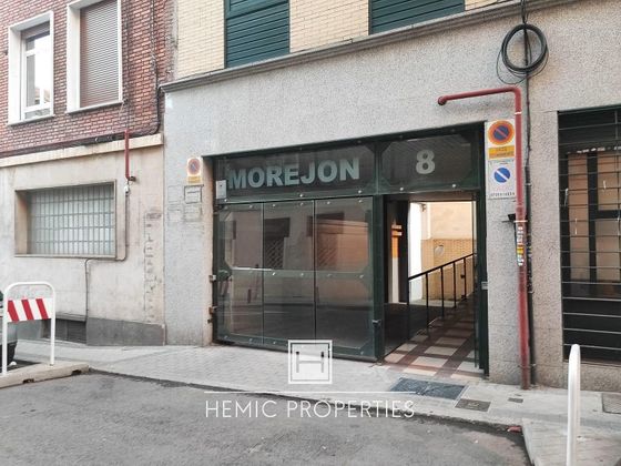 Foto 1 de Garatge en venda a calle De Morejón de 25 m²