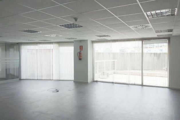 Foto 2 de Oficina en venta en Dehesa Navalcarbón – Montecillo con garaje