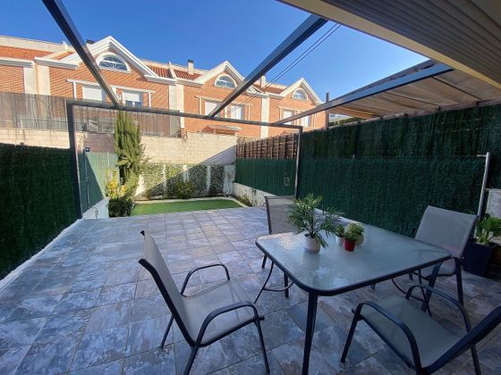 Foto 1 de Casa adossada en venda a Foso - Moreras de 5 habitacions amb terrassa i piscina