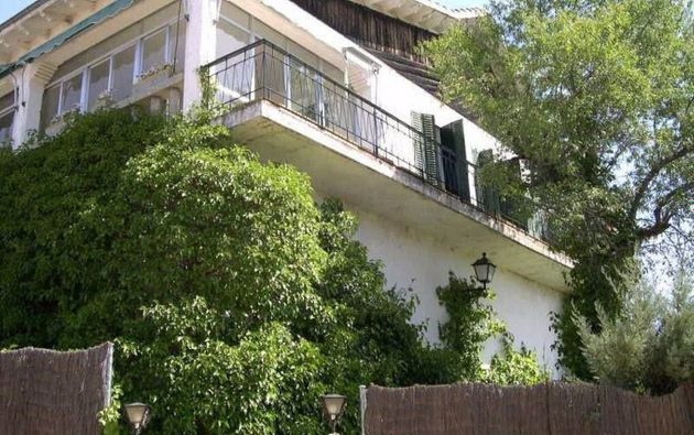 Foto 1 de Xalet en venda a Navas del Marqués (Las) de 3 habitacions amb terrassa i garatge
