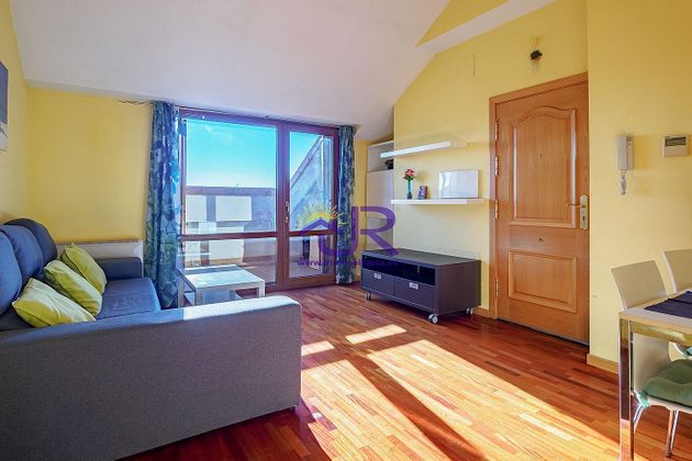 Foto 2 de Àtic en venda a Casco Urbano de 2 habitacions amb terrassa i piscina
