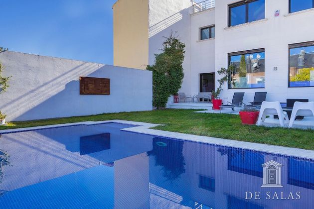 Foto 1 de Casa adossada en lloguer a Piovera - Conde Orgaz de 4 habitacions amb terrassa i piscina