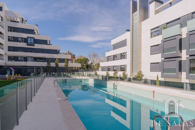 Foto 1 de Pis en venda a Piovera - Conde Orgaz de 3 habitacions amb terrassa i piscina