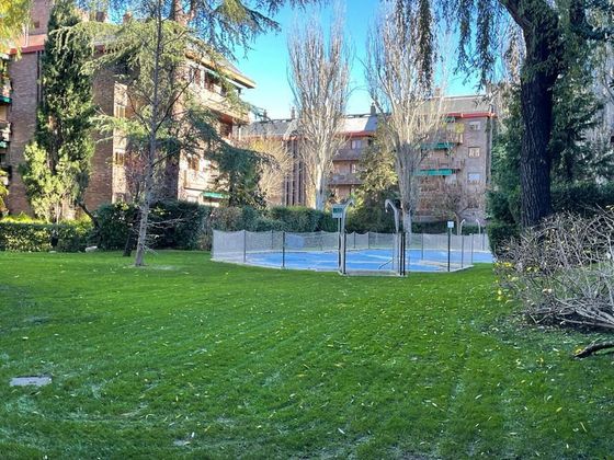 Foto 2 de Àtic en venda a Nueva España de 8 habitacions amb terrassa i piscina