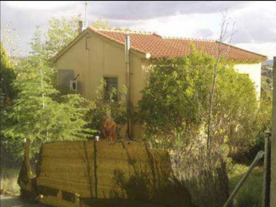 Foto 1 de Xalet en venda a Colmenar de Oreja de 3 habitacions amb piscina i jardí