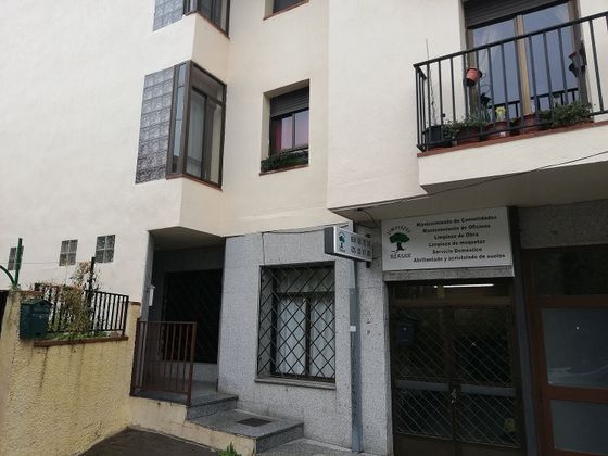 Foto 1 de Venta de piso en calle Viñuelas de 3 habitaciones y 96 m²