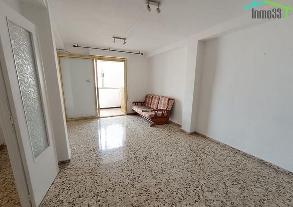 Foto 1 de Venta de piso en Villajoyosa ciudad de 3 habitaciones con ascensor