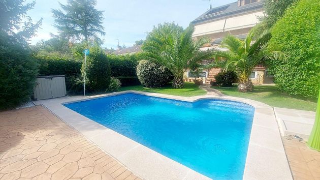 Foto 1 de Venta de casa en Las Matas  - Peñascales de 5 habitaciones con terraza y piscina