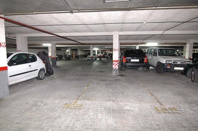 Foto 1 de Alquiler de garaje en avenida De Manoteras de 16 m²
