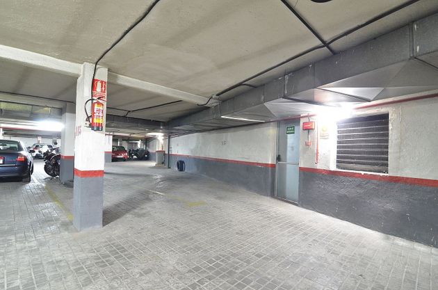 Foto 1 de Alquiler de garaje en avenida De Manoteras de 18 m²
